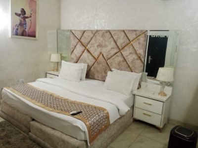 Livak Inn Room1